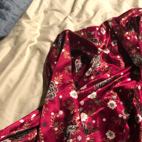 Silk sleeping wear - Picture 4 of 4